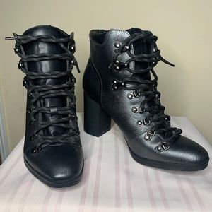 Calvin Klein Women’s Size 7.5 Booties